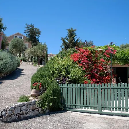 וילה Amaryllis House